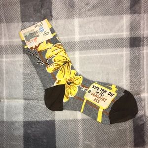 Blue Q Socks - women’s crew